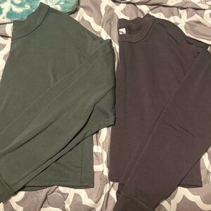 Women’s cropped long sleeve tops
